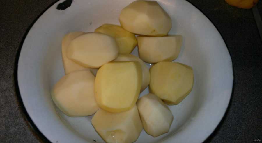 Можно ли кормить хомяков сырой картошкой